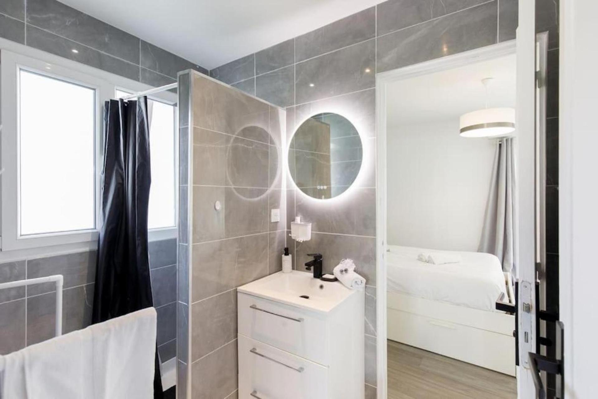 Cosy Moon 3p, Wifi, Climatise, 6 Pers, Classe 3 Etoiles Cannes